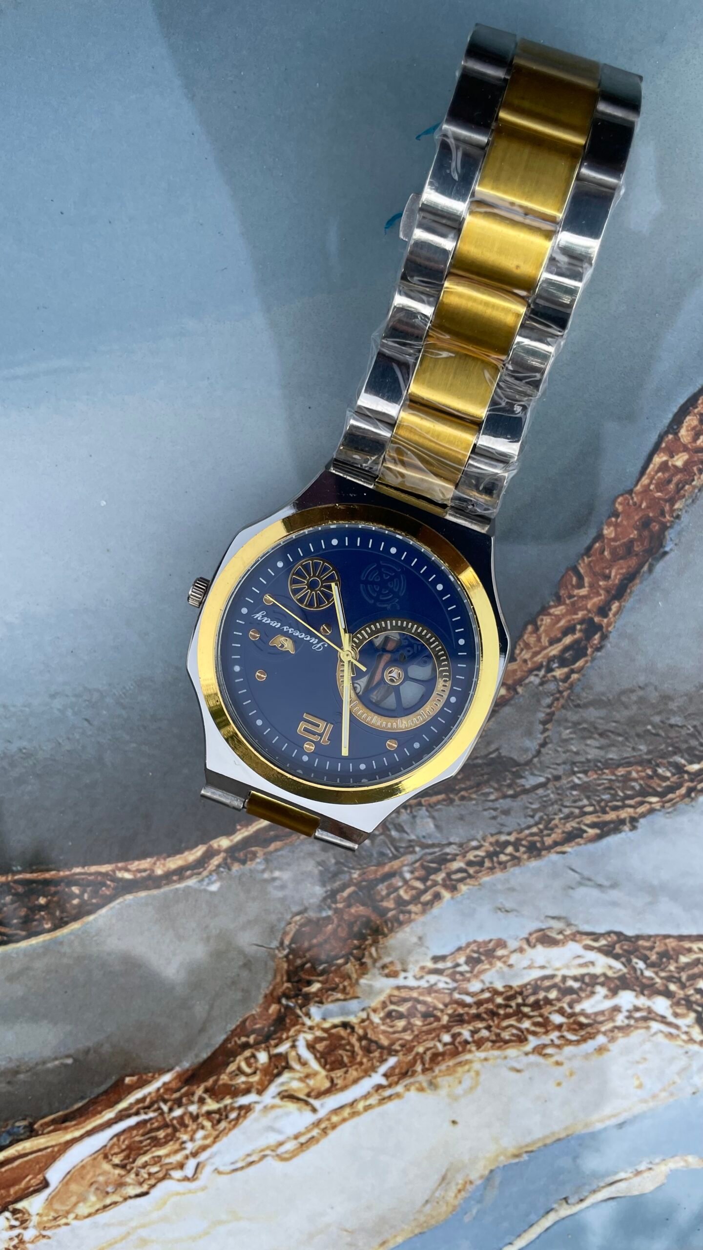 Luxury Premium Toshie Watch | Blue Dial Two-Tone Metal Watch (Copy) (Copy) - Image 4